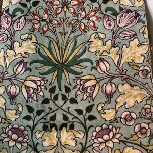 William Morris & Co Bath Towel Hyacinth Green Yellow Purple NWT 30x54”